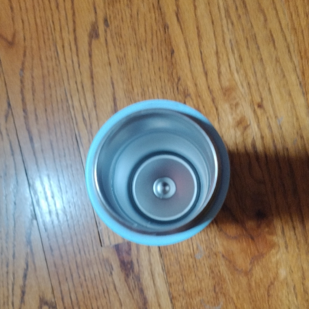 Contigo Light Or Baby Blue Travel Bottle - Picture 9 of 10